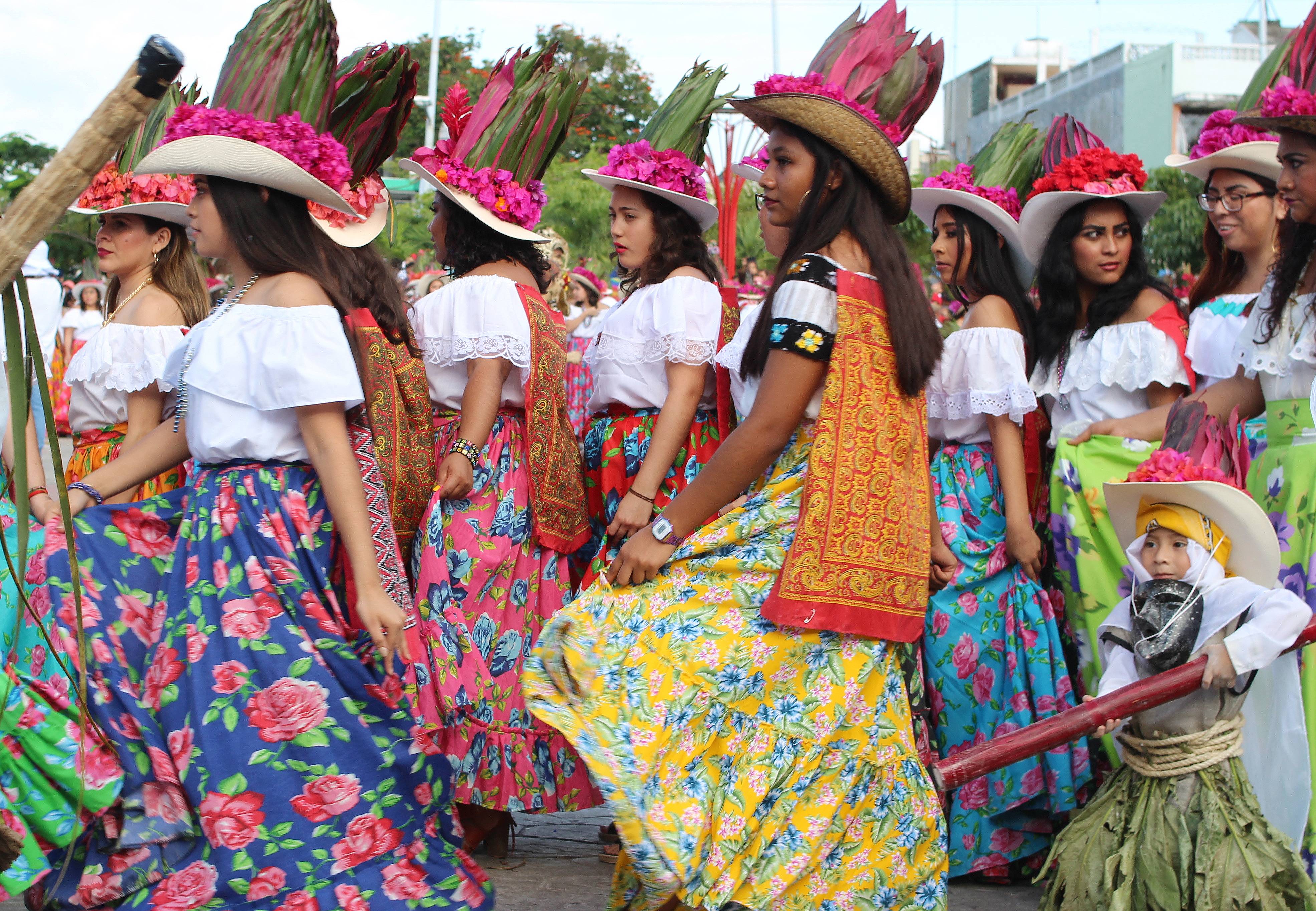 Exposition digitale "Tenosique, un carnaval mexicain unique au monde"